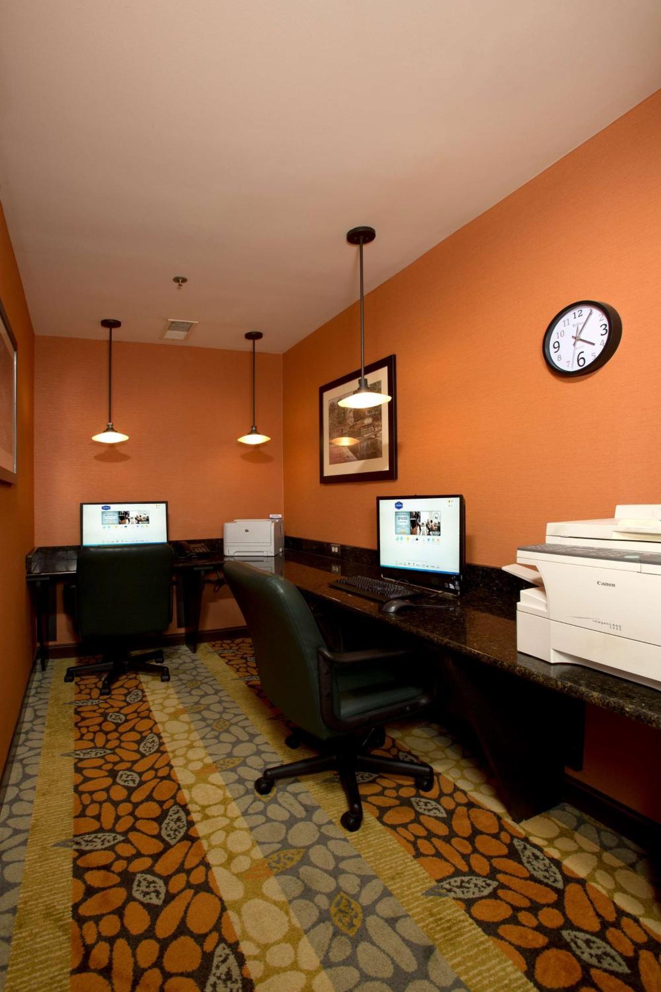 Hampton Inn Alexandria Exterior photo